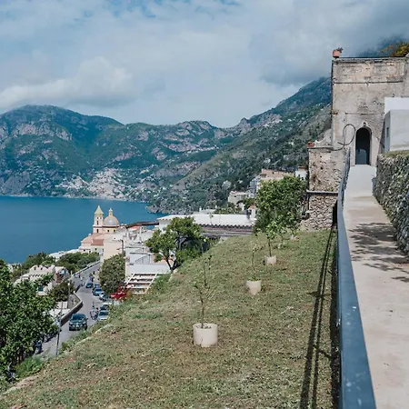 Apartament Limoni