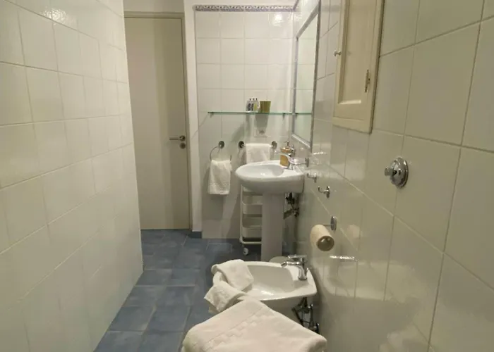 Limoni Apartment