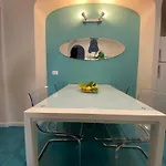 شقة Limoni