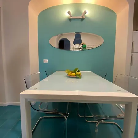 Apartment Limoni